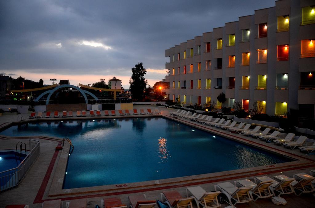 Orient Resort Hotel Фетхіє Екстер'єр фото